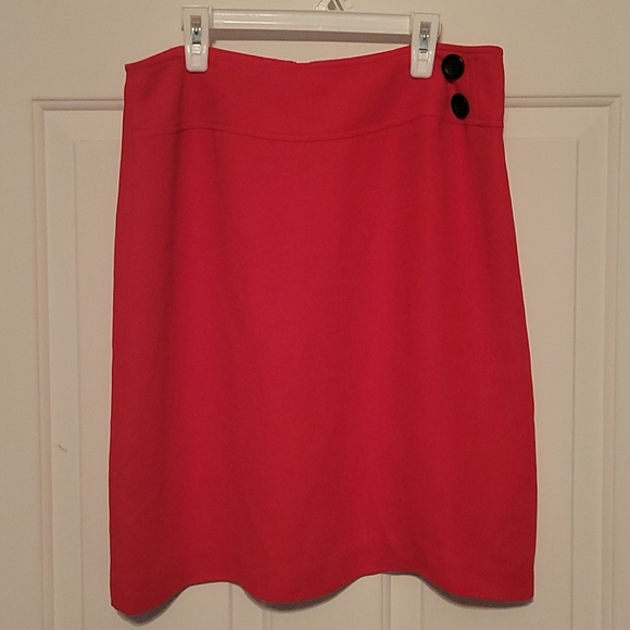 4/$10 - Red Pencil Skirt - Picture 1 of 8